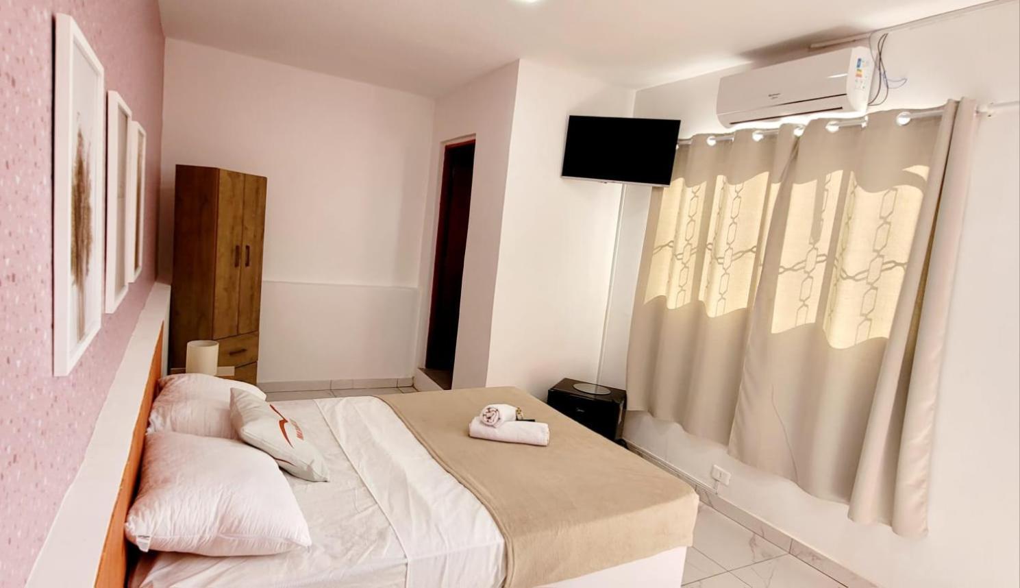 Casa Do Adriano Hostal